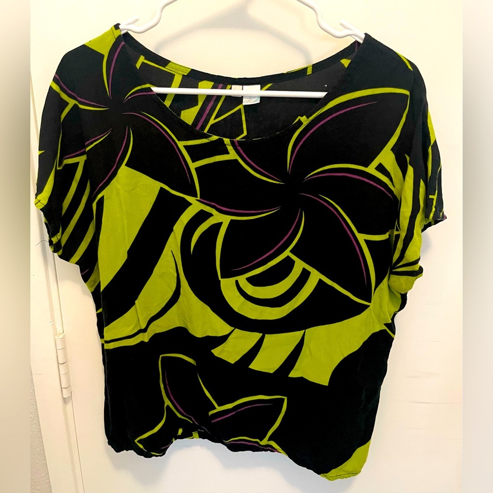 Aloha Print Blouse